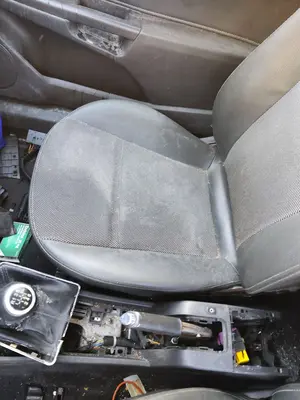 Foto de ASIENTO DELANTERO DERECHO OPEL ASTRA H TWIN TOP 1.9 16V CDTI CAT (Z 19 DTH / LRD) (150 CV / 110 KW)