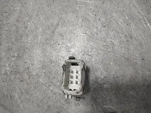 Foto de INTERRUPTOR RENAULT LAGUNA II (BG0) 2.2 dCi Turbodiesel (150 CV / 110 KW) referencia 2808201 foto 3