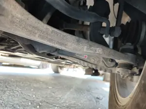 Foto de BRAZO SUSPENSION DELANTERO IZQUIERDO JAGUAR F-PACE 3.0 V6 Diesel CAT (301 CV / 221 KW)