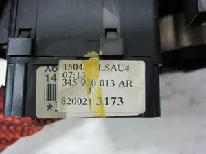 Foto de MANDO MULTIFUNCION DACIA LOGAN 1 1.4 CAT (75 CV / 55 KW) referencia 8200213173 foto 13