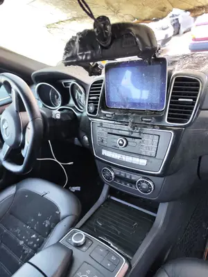Foto de CONSOLA CENTRAL MERCEDES-BENZ CLASE GLE (BM 292) COUPE 3.0 CAT (390 CV / 287 KW) foto 2