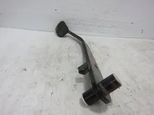 Foto de PEDAL EMBRAGUE CITROEN JUMPER FURGÓN 2.2 HDI CAT (101 CV / 74 KW) foto 2