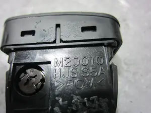 Foto de INTERRUPTOR HONDA CR-V (RD8) 2.0 VTEC CAT (150 CV / 110 KW) referencia M20010 foto 2