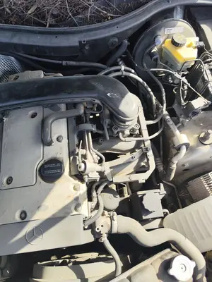 Foto de MOTOR COMPLETO MERCEDES-BENZ SLK (BM 170) ROADSTER 2.0 16V CAT (136 CV / 100 KW) referencia OM111946 foto 3