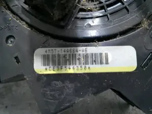 Foto de ANILLO AIRBAG FORD FOCUS BERLINA (CAP) 1.6 TDCi CAT (109 CV / 80 KW) referencia 4M5T14A664AB foto 3