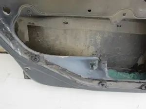 Foto de PUERTA TRASERA IZQUIERDA VOLKSWAGEN POLO III BERLINA (6N2) 1.4 16V (75 CV / 55 KW) foto 9