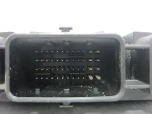 Foto de CENTRALITA MOTOR UCE CITROEN GRAND C4 PICASSO 1.6 16V HDi FAP (109 CV / 80 KW) referencia 9663476380 foto 2