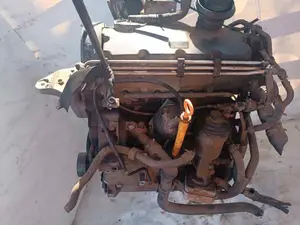 Foto de MOTOR COMPLETO SEAT IBIZA (6L1) referencia AXR foto 2