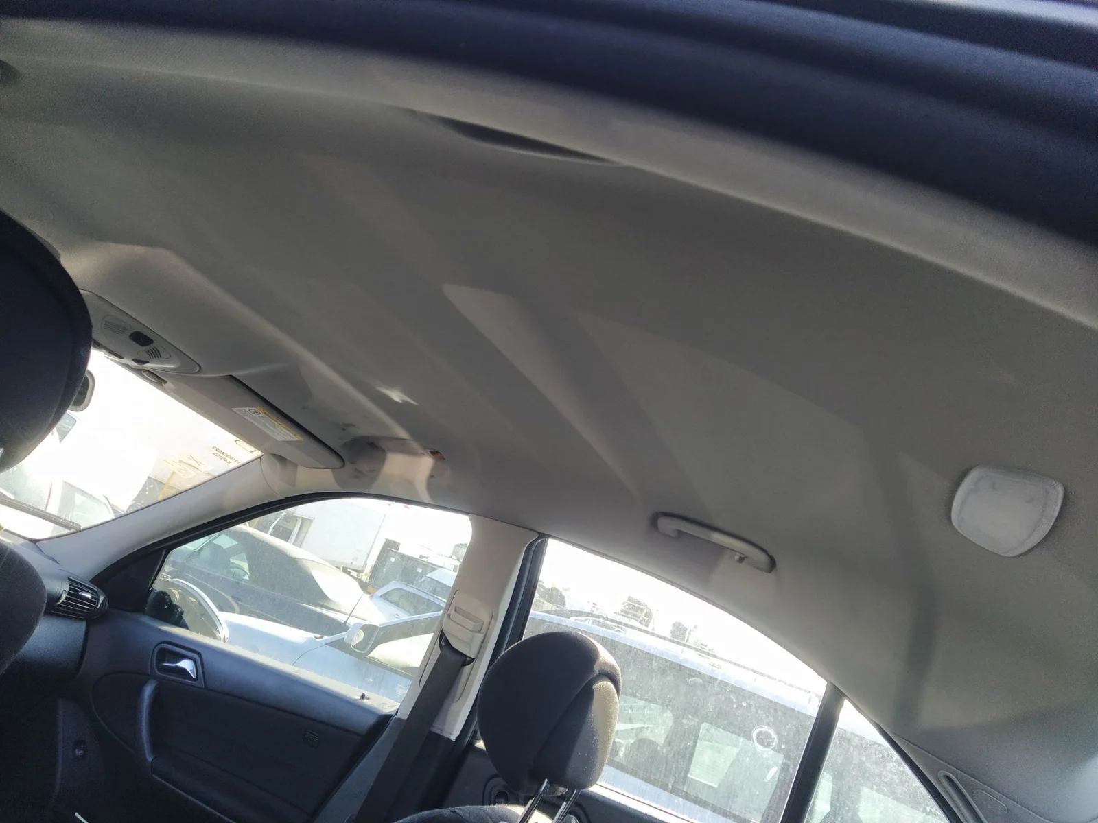 Foto de ASIDERO TECHO DELANTERO IZQUIERDO MERCEDES-BENZ CLASE C (BM 203) BERLINA 2.2 CDI CAT (150 CV / 110 KW) referencia A2038100451 FKZ