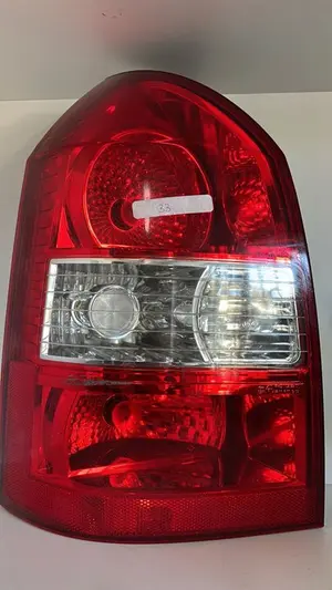 Foto de PILOTO TRASERO DERECHO HYUNDAI TUCSON (JM) referencia 924012E0