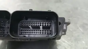 Foto de CENTRALITA MOTOR UCE AUDI A6 AVANT (4GD) 2.0 16V TDI (190 CV / 140 KW) referencia 04L906021FR foto 2