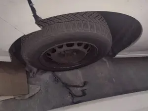 Foto de BRAZO SUSPENSION DELANTERO IZQUIERDO PEUGEOT 308 1.6 16V HDi FAP (92 CV / 68 KW)