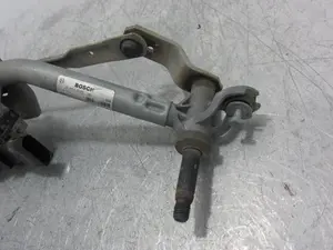 Foto de MOTOR LIMPIA DELANTERO PEUGEOT 208 1.2 12V e-VTi (82 CV / 60 KW) referencia 0390241589 foto 3