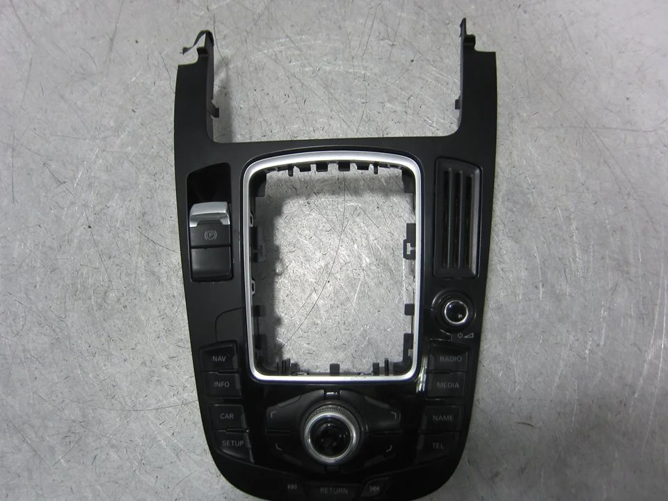 Foto de MANDO MULTIFUNCION AUDI A5 CABRIOLET (8F7) 2.7 V6 24V TDI (190 CV / 140 KW) referencia 8T0919609F
