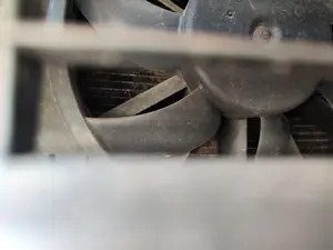 Foto de ELECTROVENTILADOR RADIADOR AIRE ACONDICIONADO PEUGEOT 308 1.6 16V (120 CV / 88 KW)