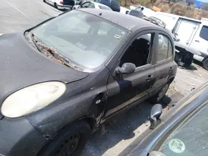 Foto de LUNA TRASERA IZQUIERDA NISSAN MICRA (K12E) 1.2 CAT (65 CV / 48 KW) referencia 82301AX105