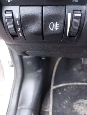 Foto de INTERRUPTOR OPEL ASTRA G BERLINA 1.6 CAT (Z 16 SE / L55) (84 CV / 62 KW)