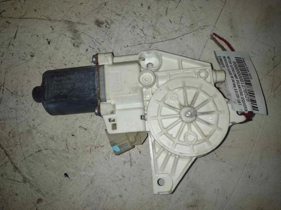Foto de MOTOR ELEVALUNAS DELANTERO IZQUIERDO MERCEDES-BENZ CLASE ML (BM 164) referencia 0130822273