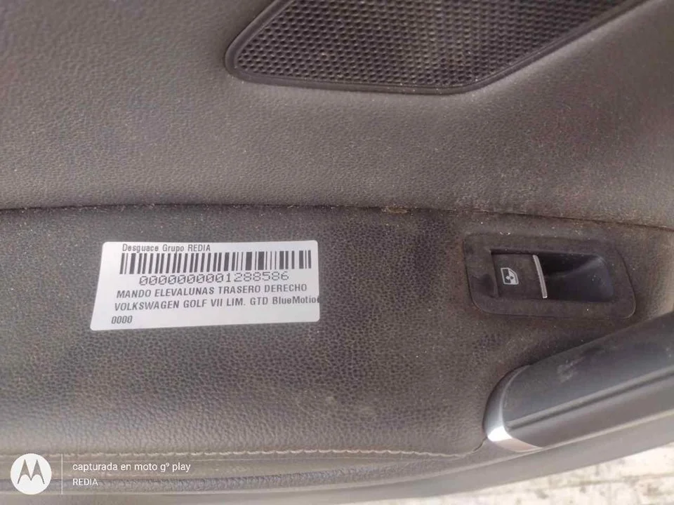 Foto de MANDO ELEVALUNAS TRASERO DERECHO VOLKSWAGEN GOLF VII (5G1/BE1) 2.0 TDI (184 CV / 135 KW)