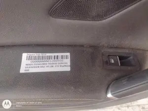 Foto de MANDO ELEVALUNAS TRASERO DERECHO VOLKSWAGEN GOLF VII (5G1/BE1) 2.0 TDI (184 CV / 135 KW)