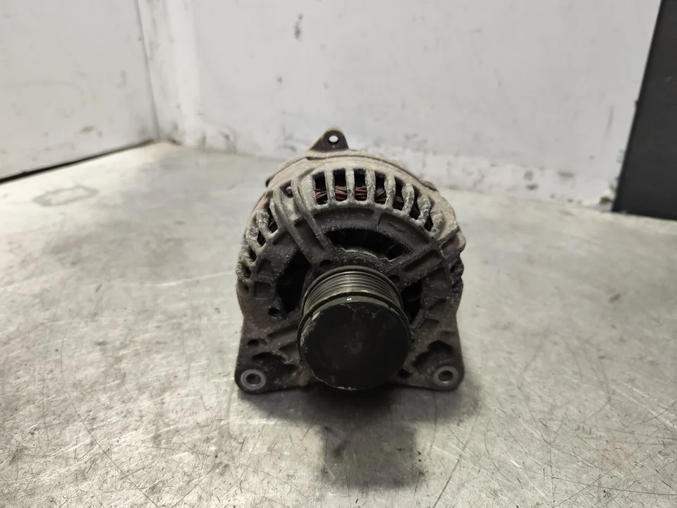 Foto de ALTERNADOR RENAULT KANGOO II (F/KW0) 1.5 dCi Diesel CAT (86 CV / 63 KW) referencia 8200660034