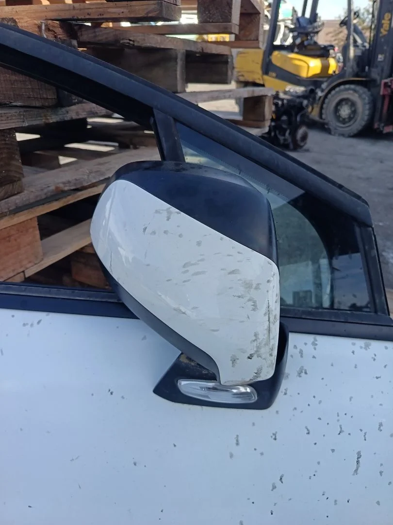 Foto de RETROVISOR DERECHO PEUGEOT 5008 1.6 HDi FAP (112 CV / 82 KW)