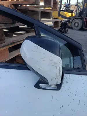 Foto de RETROVISOR DERECHO PEUGEOT 5008 1.6 HDi FAP (112 CV / 82 KW)