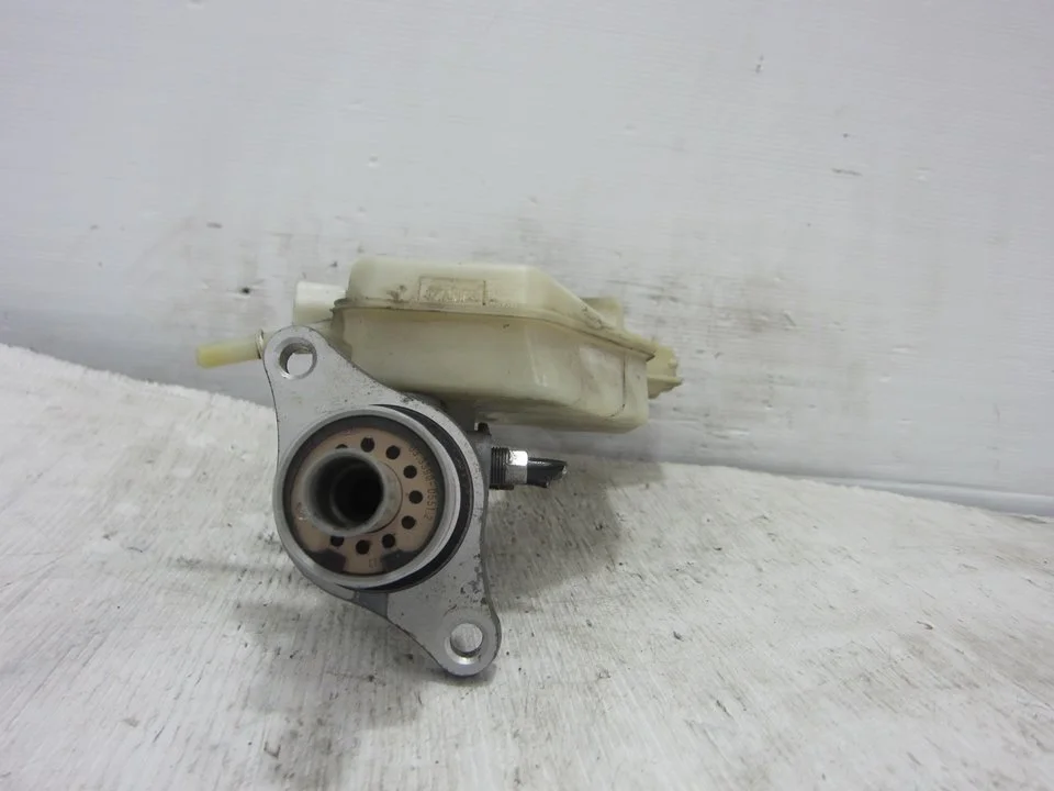 Foto de BOMBA FRENO MAZDA 3 BERLINA (BK) 2.0 Diesel CAT (143 CV / 105 KW) referencia 03350886441