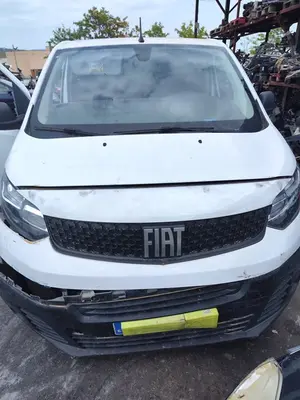 Foto de CAPO FIAT SCUDO (506) FURGON 1.5 (100 CV / 75 KW) referencia 9811892880 foto 2