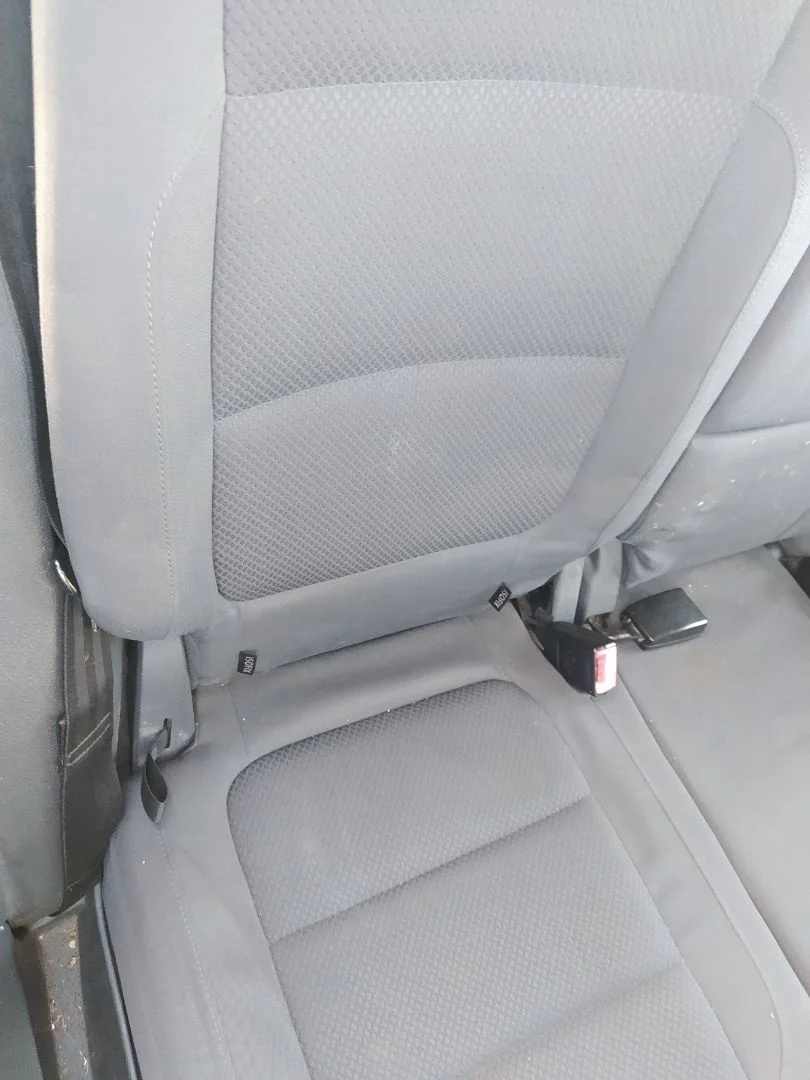 Foto de ASIENTOS TRASERO DERECHO VOLKSWAGEN GOLF PLUS V (5M1) 1.9 TDI (105 CV / 77 KW)
