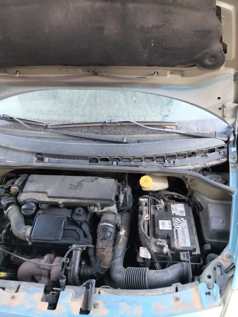 Foto de TORPEDO CITROEN C3 1.4 HDi (68 CV / 50 KW) referencia 8251L8