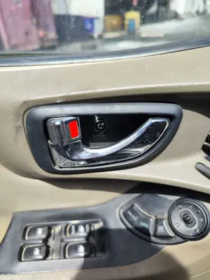 Foto de MANETA INTERIOR DELANTERA IZQUIERDA HYUNDAI SANTA FE (SM) 2.4 CAT (146 CV / 107 KW)