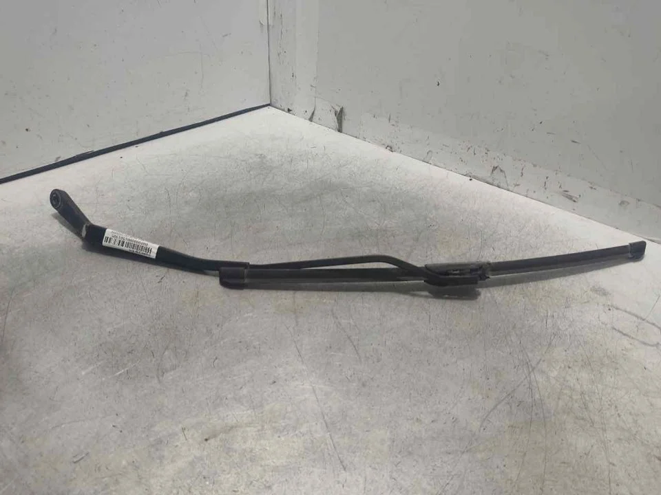Foto de BRAZO LIMPIA DELANTERO IZQUIERDO FORD TRANSIT CONNECT (TC7) 1.8 TDDI Turbodiesel CAT (90 CV / 66 KW) referencia 4448002
