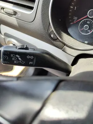 Foto de MANDO INTERMITENTES VOLKSWAGEN GOLF VI (5K1)(10.2008) 2.0 TDI (110 CV / 81 KW)