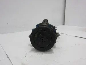 Foto de COMPRESOR AIRE ACONDICIONADO VOLKSWAGEN GOLF IV BERLINA (1J1)(10.1997) referencia SD6V121410