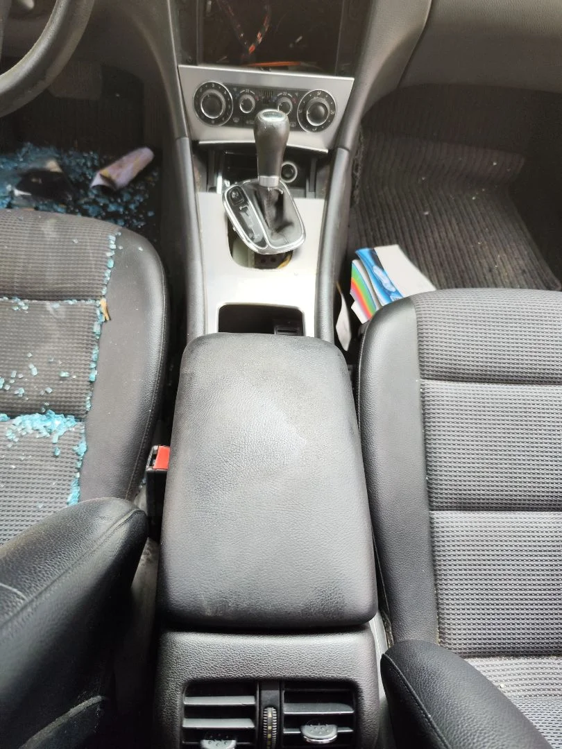 Foto de CONSOLA CENTRAL MERCEDES-BENZ CLASE C (BM 203) BERLINA 3.0 CDI CAT (224 CV / 165 KW)