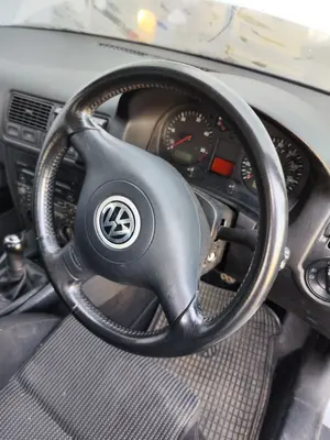Foto de AIRBAG DELANTERO DERECHO VOLKSWAGEN GOLF IV BERLINA (1J1)(10.1997) 1.9 TDI (110 CV / 81 KW) referencia 1J0880204K foto 2