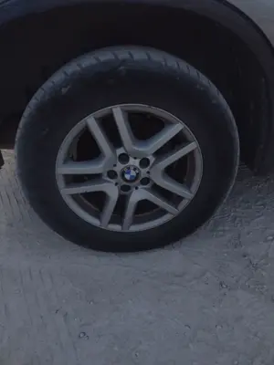 Foto de LLANTA BMW SERIE X5 (E53) 3.0 Turbodiesel CAT (218 CV / 160 KW)