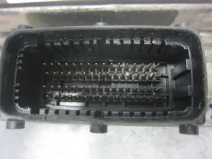 Foto de CENTRALITA MOTOR UCE OPEL MERIVA referencia 8972333707 foto 3