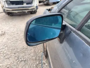 Foto de RETROVISOR IZQUIERDO PEUGEOT 407 SW 2.0 16V HDi FAP CAT (RHR / DW10BTED4) (136 CV / 100 KW) foto 2