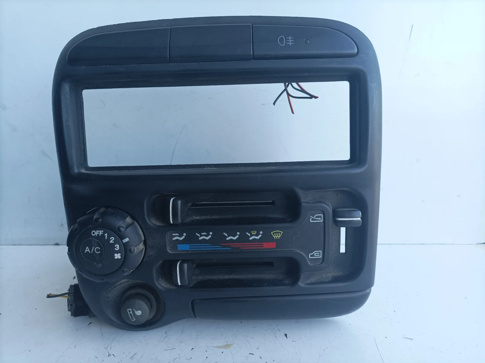 Foto de NO IDENTIFICADO HYUNDAI ATOS (MX) 1.0 CAT (54 CV / 40 KW) referencia 9725002050