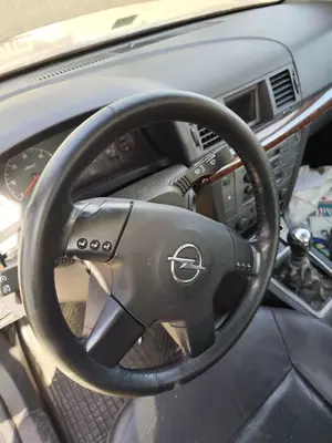 Foto de AIRBAG DELANTERO IZQUIERDO OPEL VECTRA C BERLINA 2.2 16V DTI CAT (Y 22 DTR / L50) (125 CV / 92 KW) referencia 13110699
