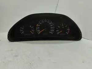 Foto de CUADRO INSTRUMENTOS MERCEDES-BENZ CLASE E (BM 210) FAMILIAR referencia 2105401448