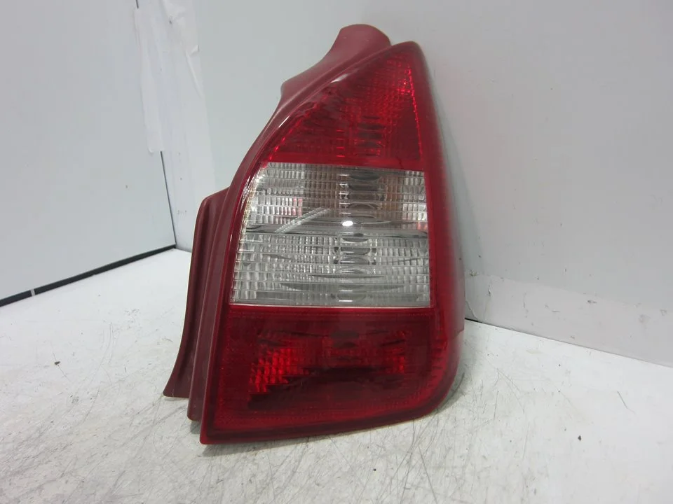 Foto de PILOTO TRASERO DERECHO CITROEN C2 1.1 (60 CV / 44 KW) referencia 085521917RR