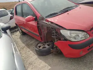 Foto de FARO DERECHO HYUNDAI GETZ (TB) 1.5 CRDi CAT (82 CV / 60 KW) referencia 92102-1C515