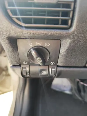Foto de MANDO LUCES OPEL CORSA C 1.7 16V DI CAT (Y 17 DTL / LK8) (65 CV / 48 KW) referencia 9185413 foto 6