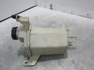 Foto de DEPOSITO SERVO CITROEN JUMPER KASTEN 2.2 Blue-HDI FAP CAT (2184 cm3) (140 CV / 103 KW) foto 5