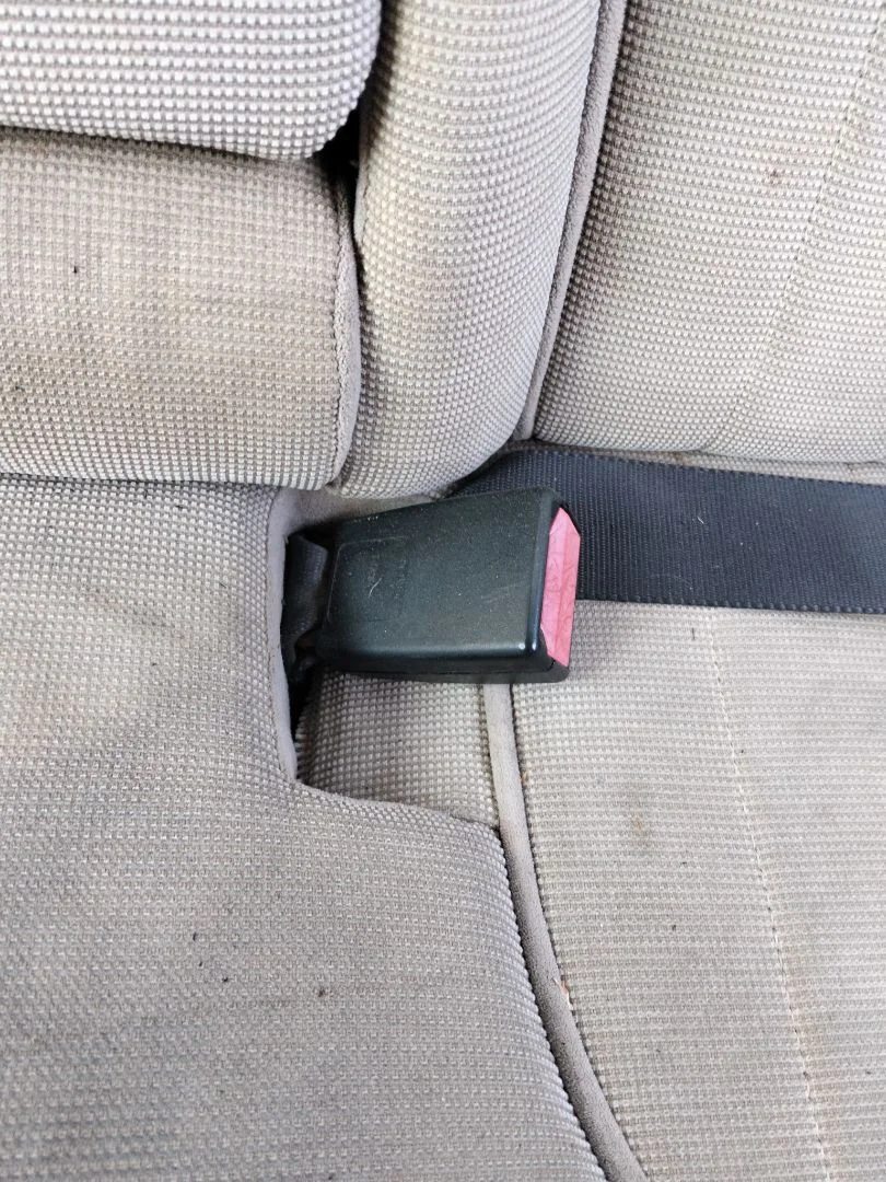 Foto de ENGANCHE CINTURON TRASERO IZQUIERDO MG ROVER ROVER 75 (RJ) 2.0 16V CDT (116 CV / 85 KW)