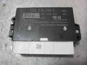 Foto de MODULO ELECTRONICO VOLKSWAGEN GOLF VII BERLINA (BQ1/BE2) 1.6 TDI (116 CV / 85 KW) referencia 5QA919294C