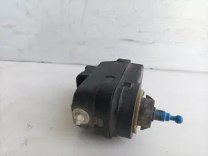 Foto de MOTOR REGULACION FAROS RENAULT CLIO II FASE II (B/CB0) referencia M7700415343